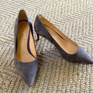Nine West Gray Suede, Small Heel Pump